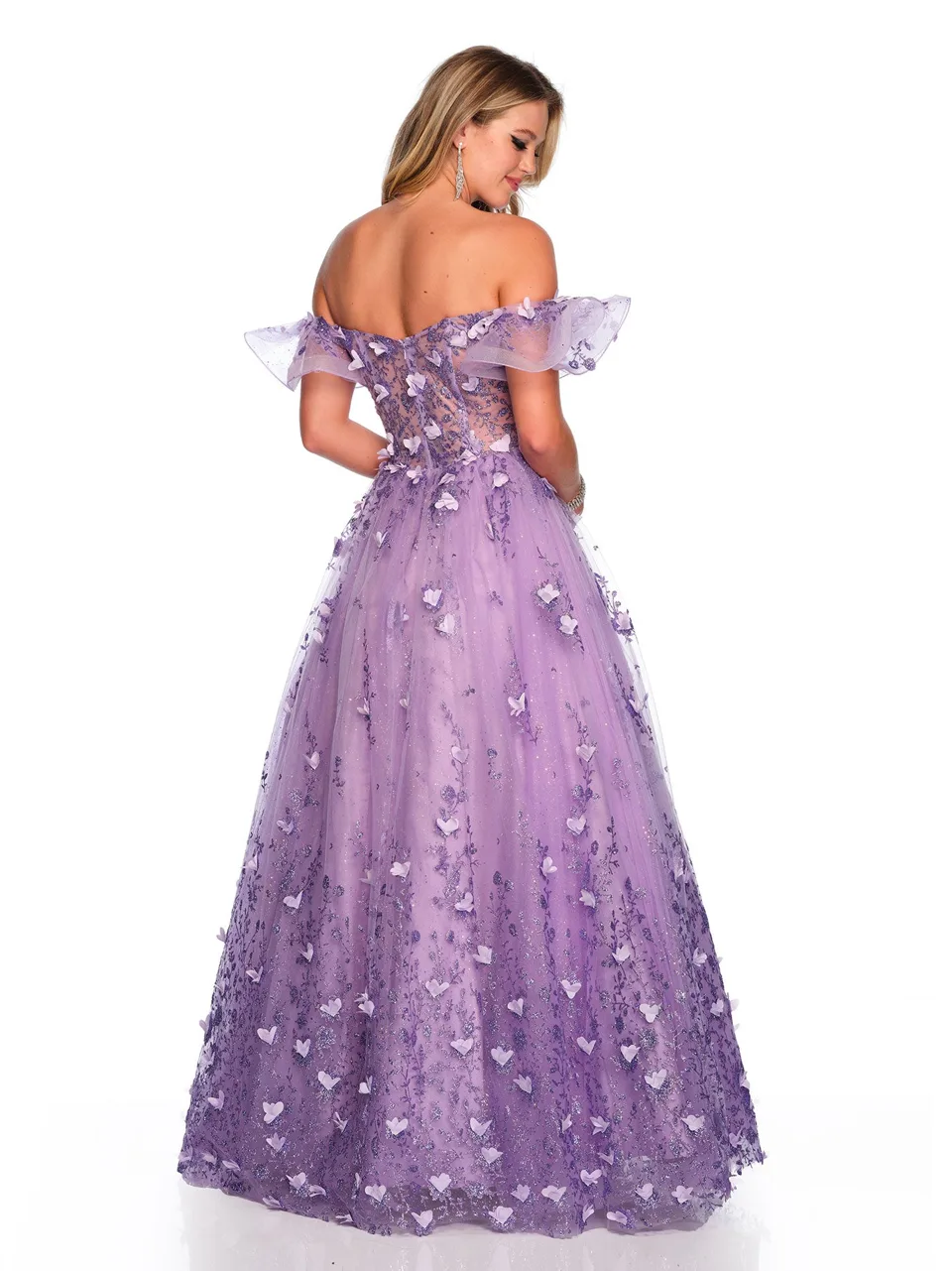 Dave & Johnny 11607 Prom Dress in Lilac — back view