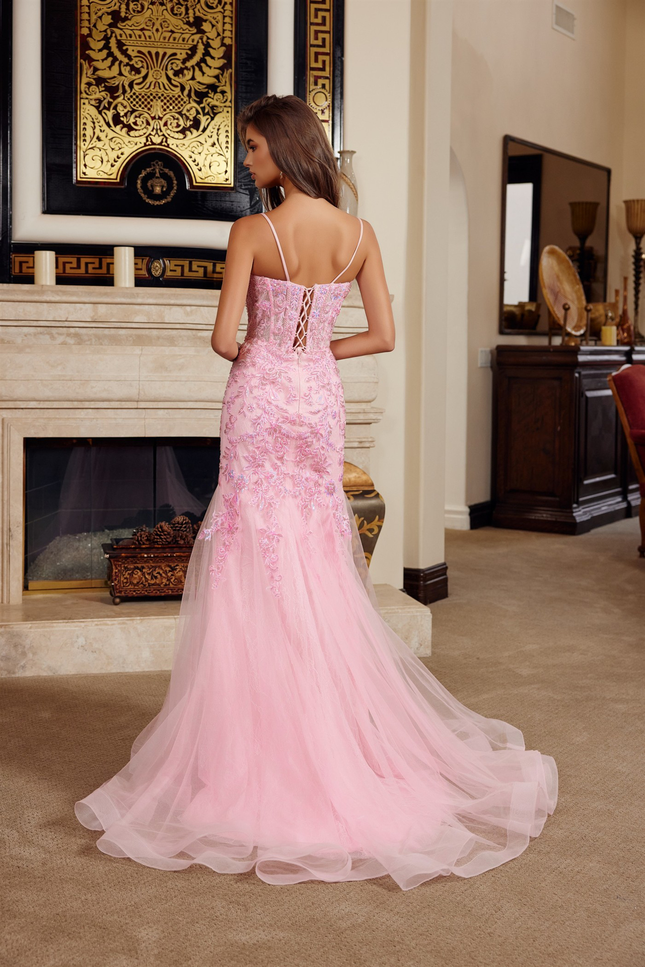 Trumpet Silhouette Tulle Material Plunging Semi Sweethear — Nox Anabel H1874