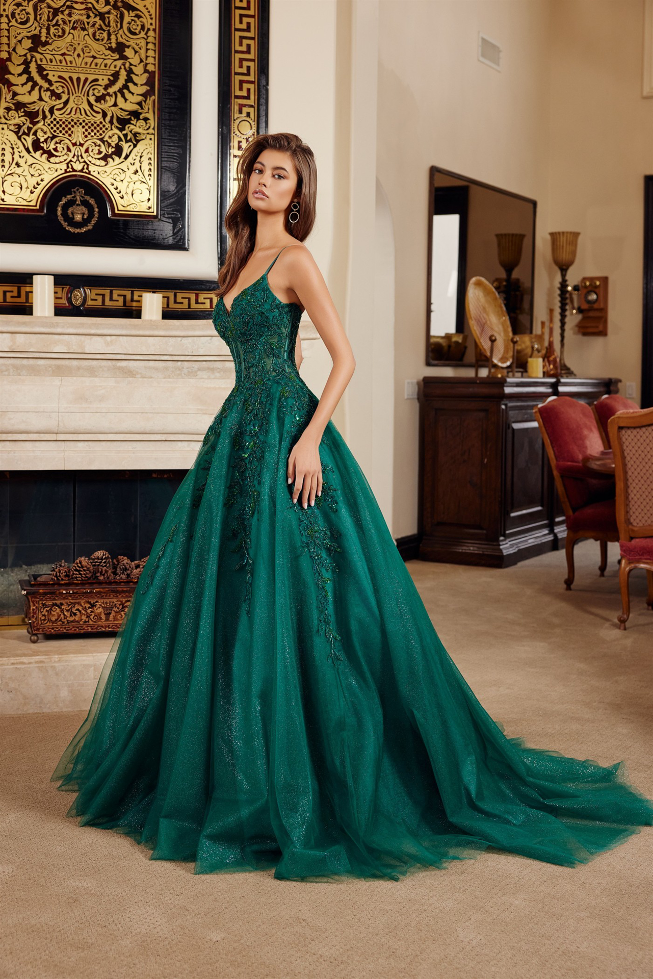 Fit & Flare Long Gown Plunging V Neckline Spaghetti Straps — Nox Anabel H1883