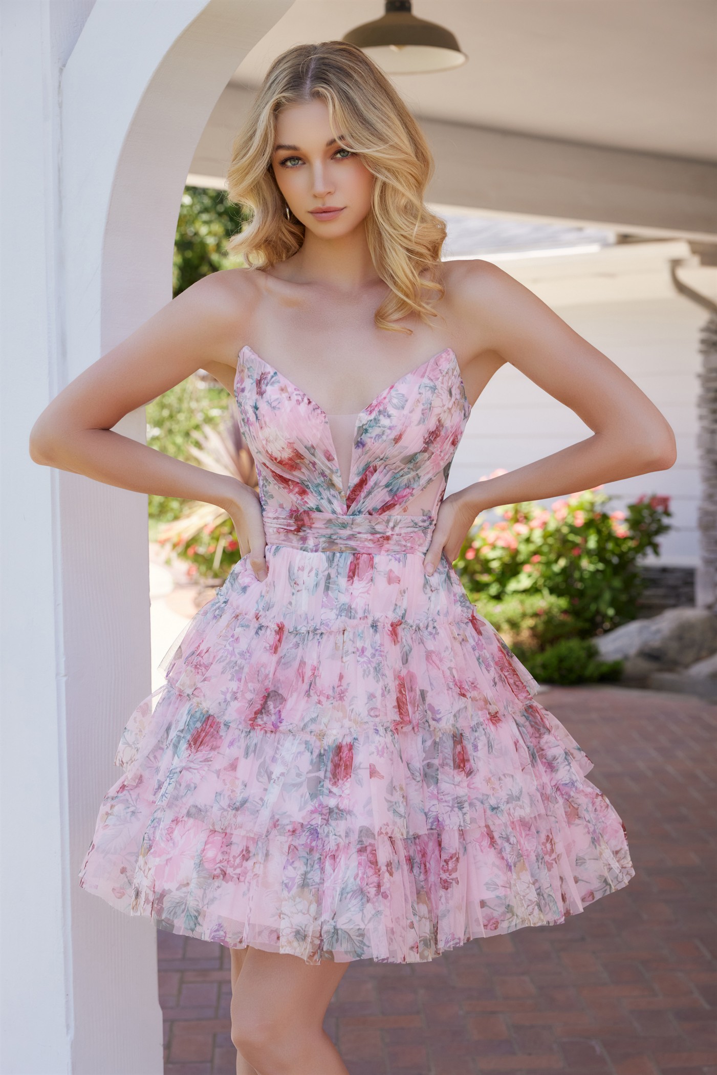 Chic and Graceful Strapless Flower Print Chiffon Dress — Nox Anabel M992