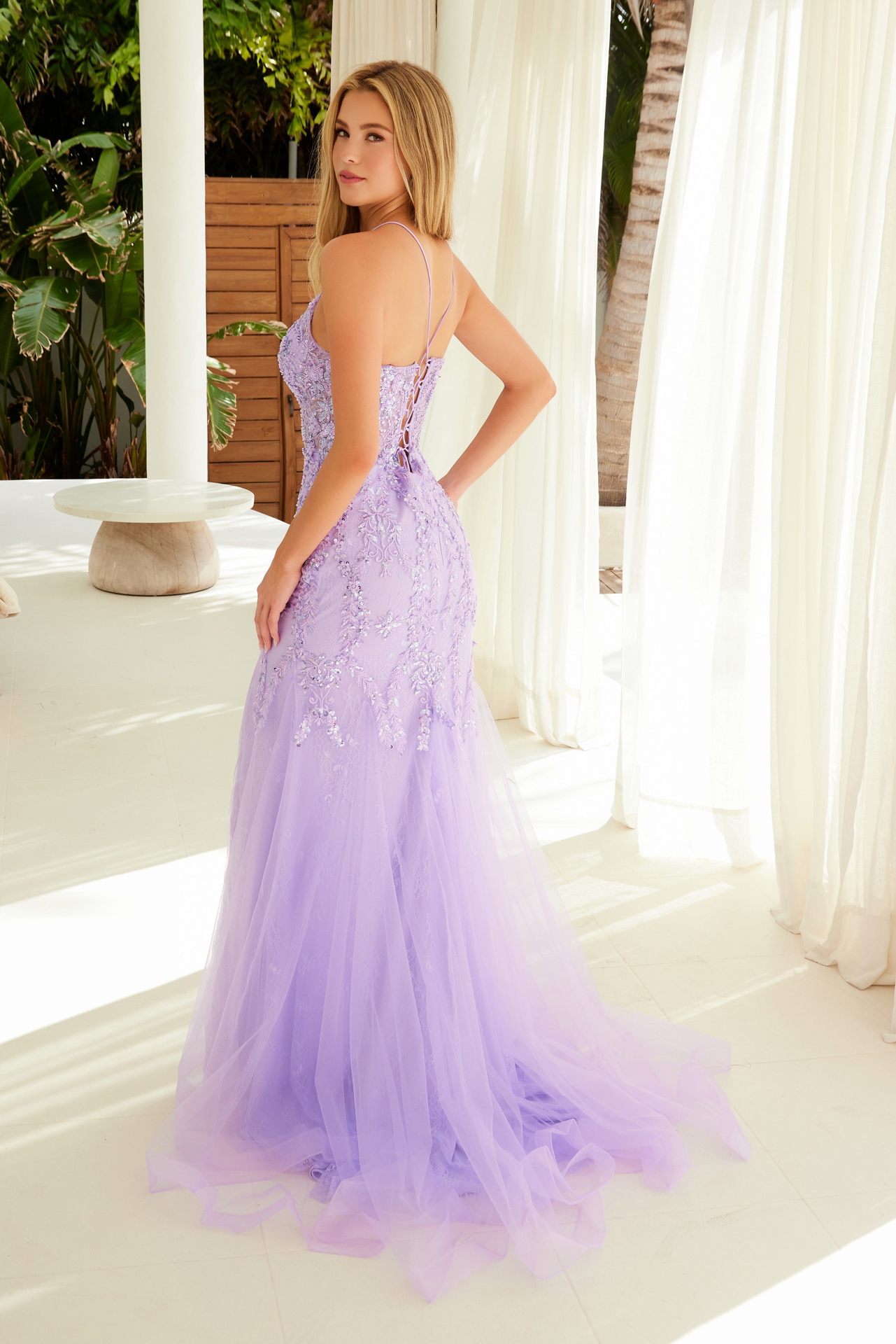 Deep V-Neck Sequin Applique Tulle Dress — Nox Anabel R1717