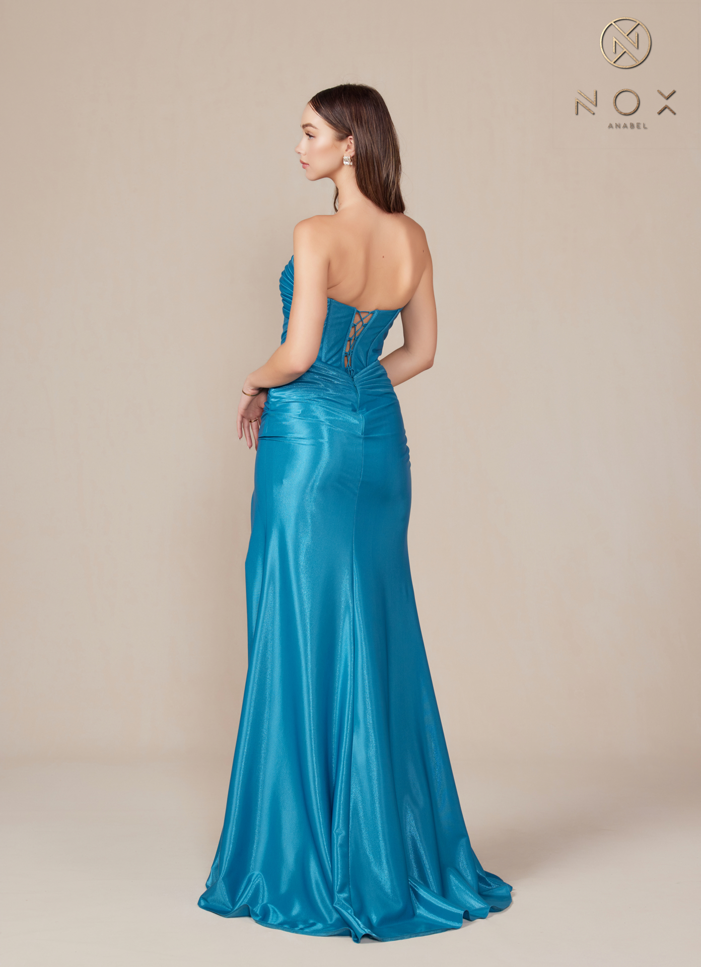 Semi Sweetheart Top Stretch Satin Fitted Strapless High Slit Dress — Nox Anabel T1489