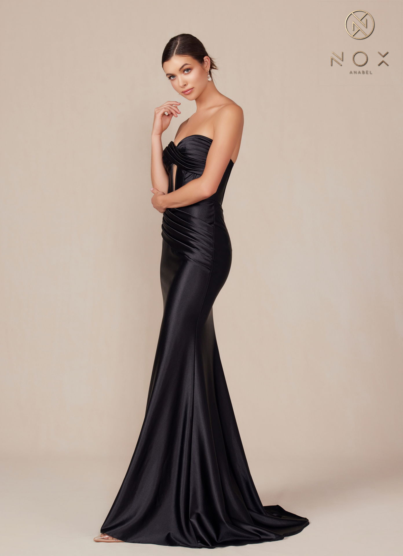 Satin Fitted Strapless Dress sweeping train — Nox Anabel T1500