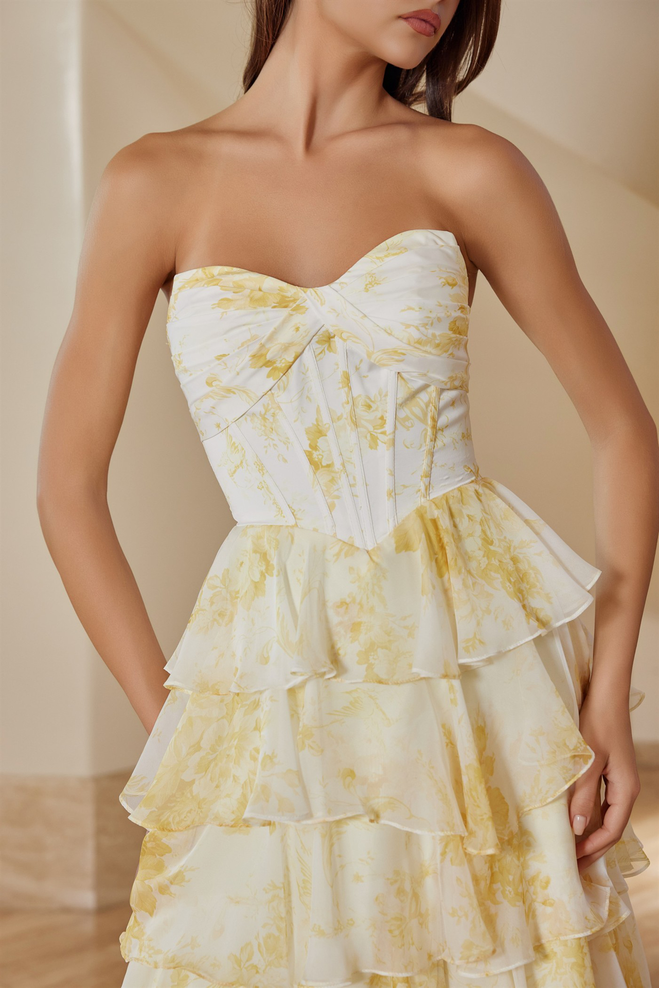 Chifon Strapless Multilayered Skirt Sweetheart — Nox Anabel T1865