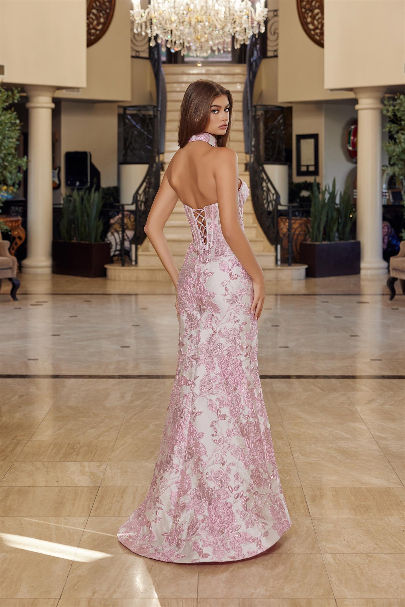 Long Strapless Gown Trumpet Silhouette Matching Choker — Nox Anabel T1922