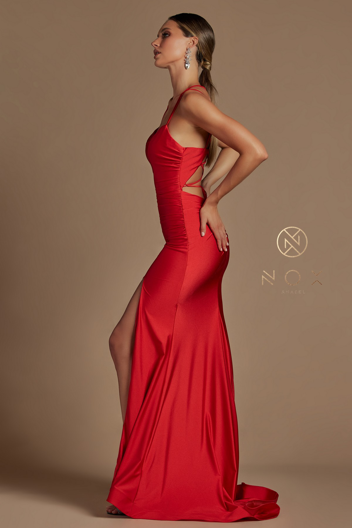 Satin Scoop Neck Gown with Slit — Nox Anabel T481