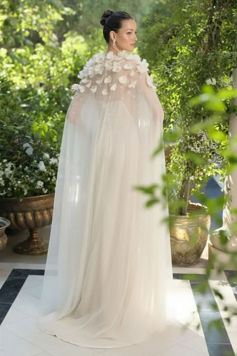 Andrea &amp; Leo AA001