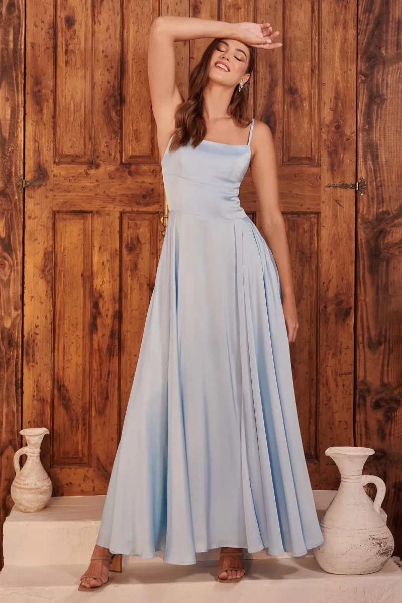 Ladivine B8402 Dress — LTBLUE