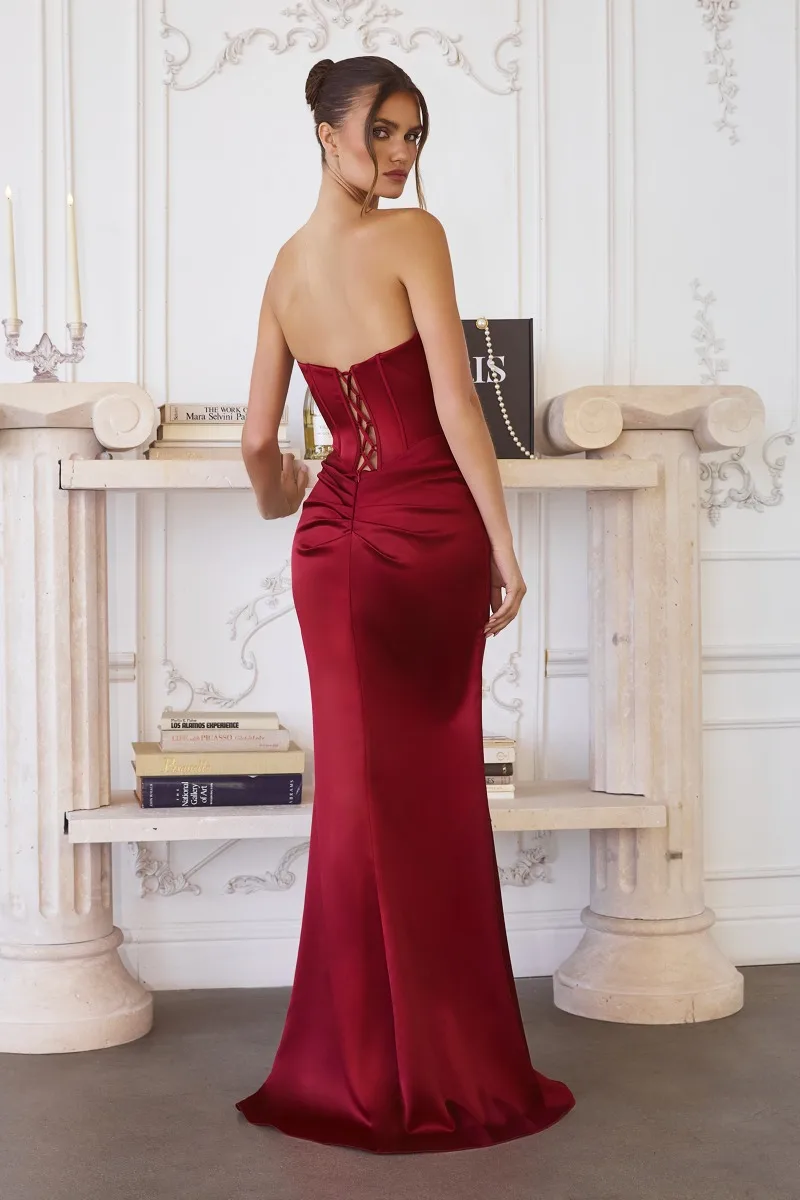 AMORIS T611 Dress — DEEP RED
