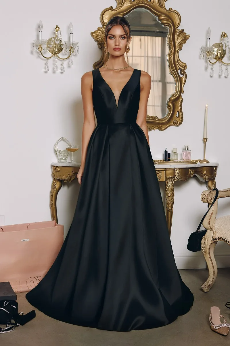 AMORIS T814 Dress — BLACK
