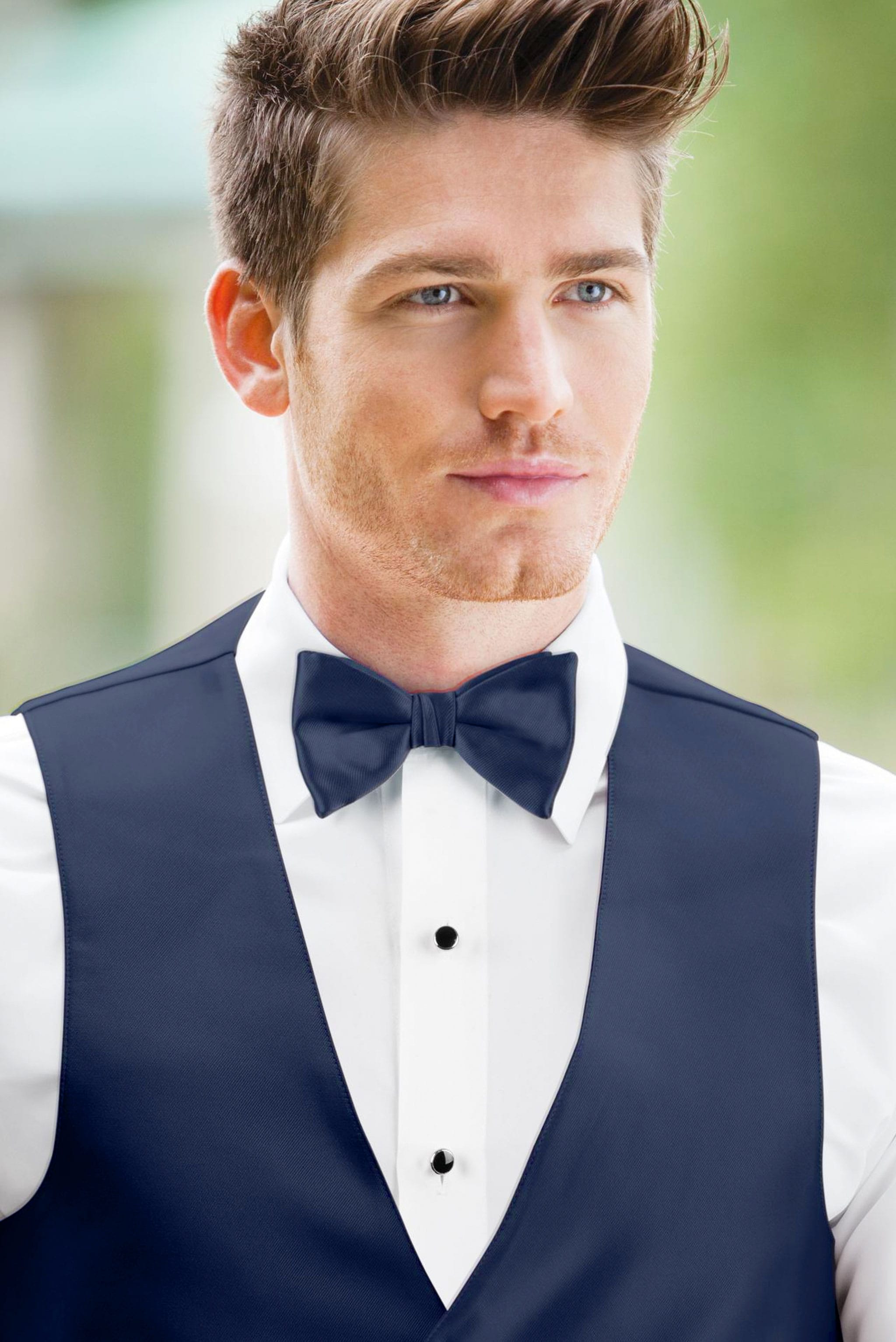 Solid Navy Bow Tie — photo 2