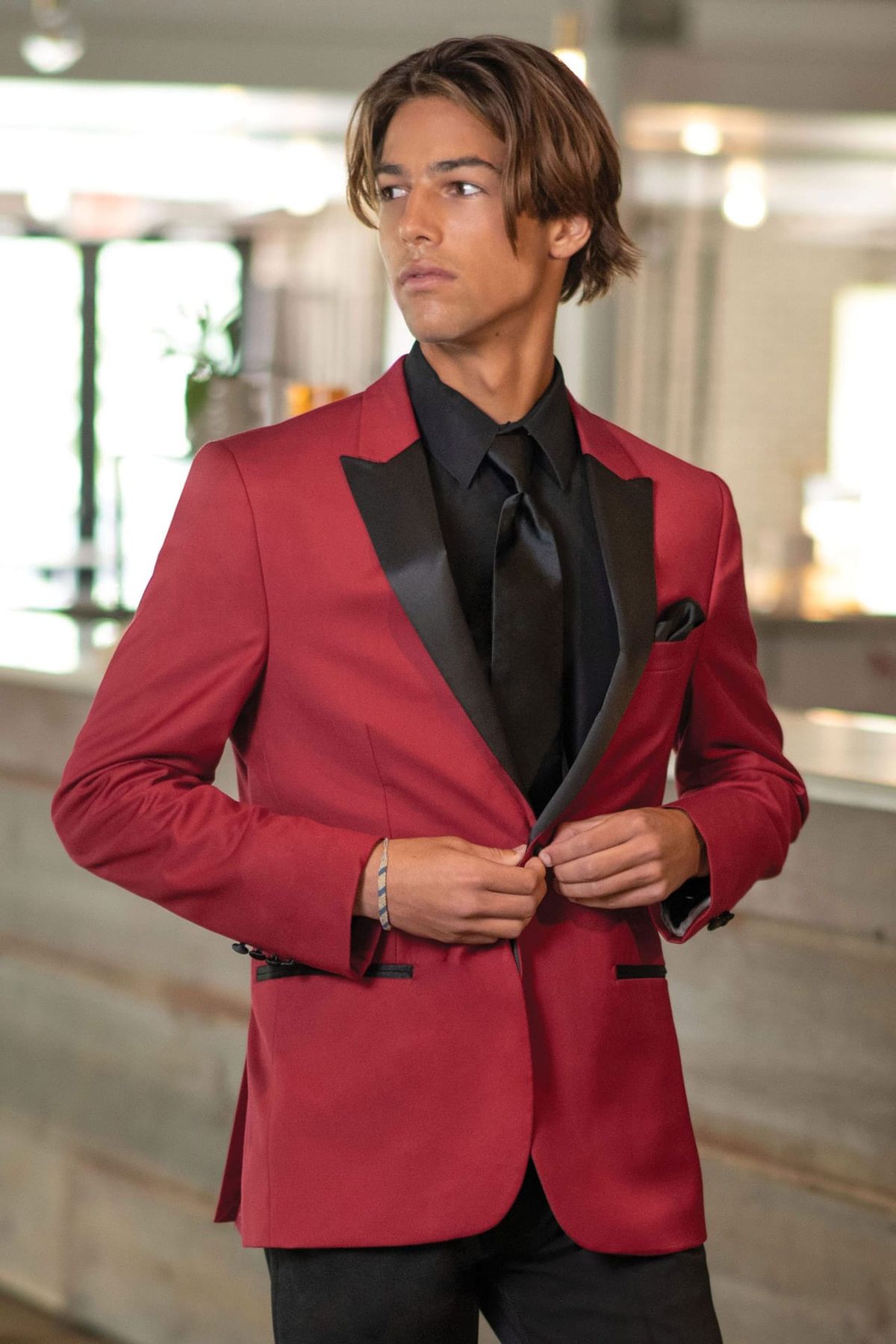 Red Stretch Slim Fit Tuxedo Coat — photo 1