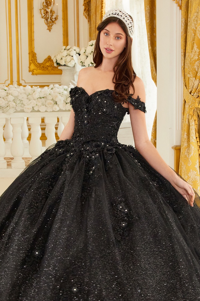 Ladivine 15702 Dress in Black