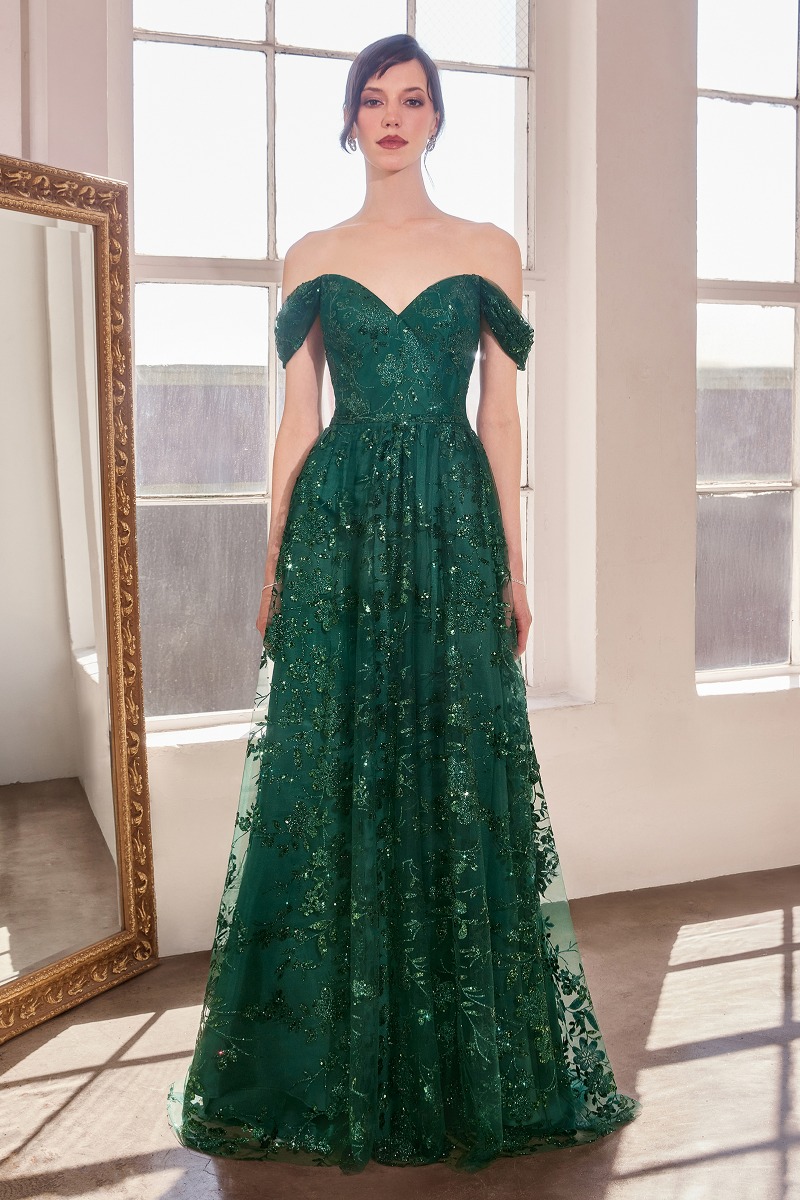 AMORIS T607 Dress in Emerald — front view