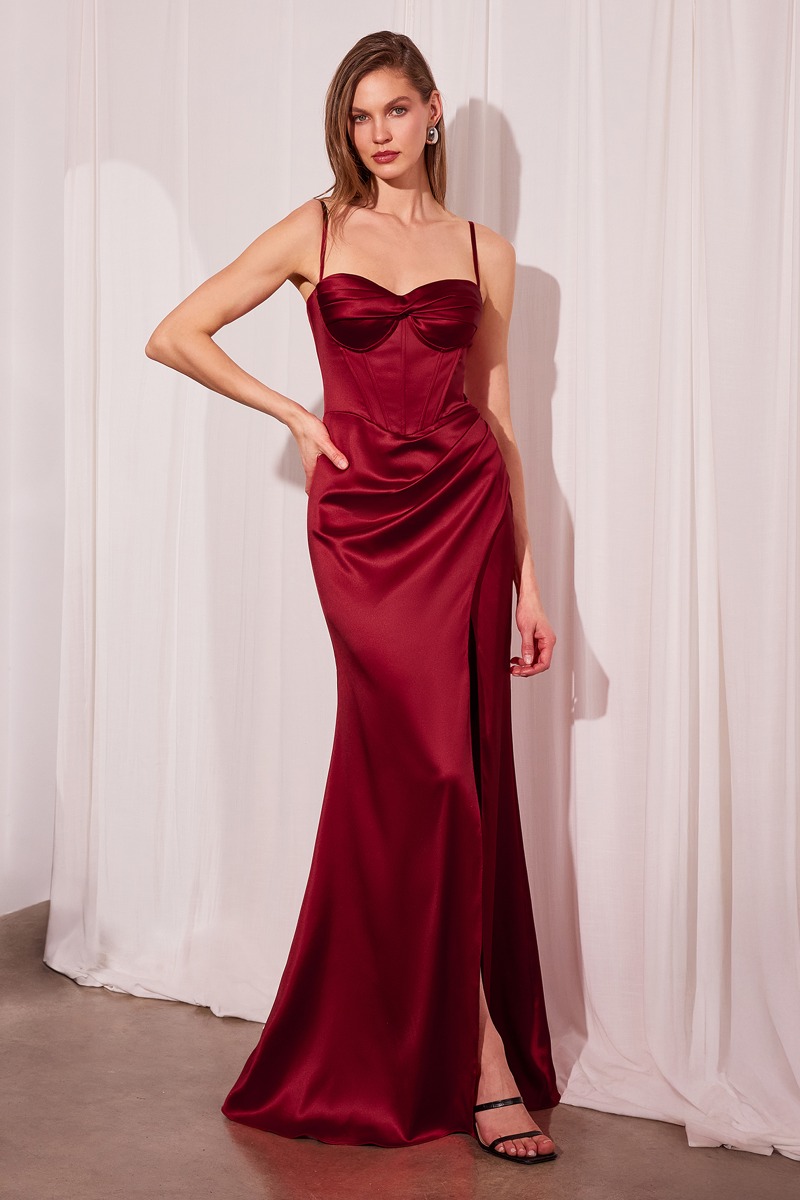 AMORIS T608 Dress in Burgundy — front view