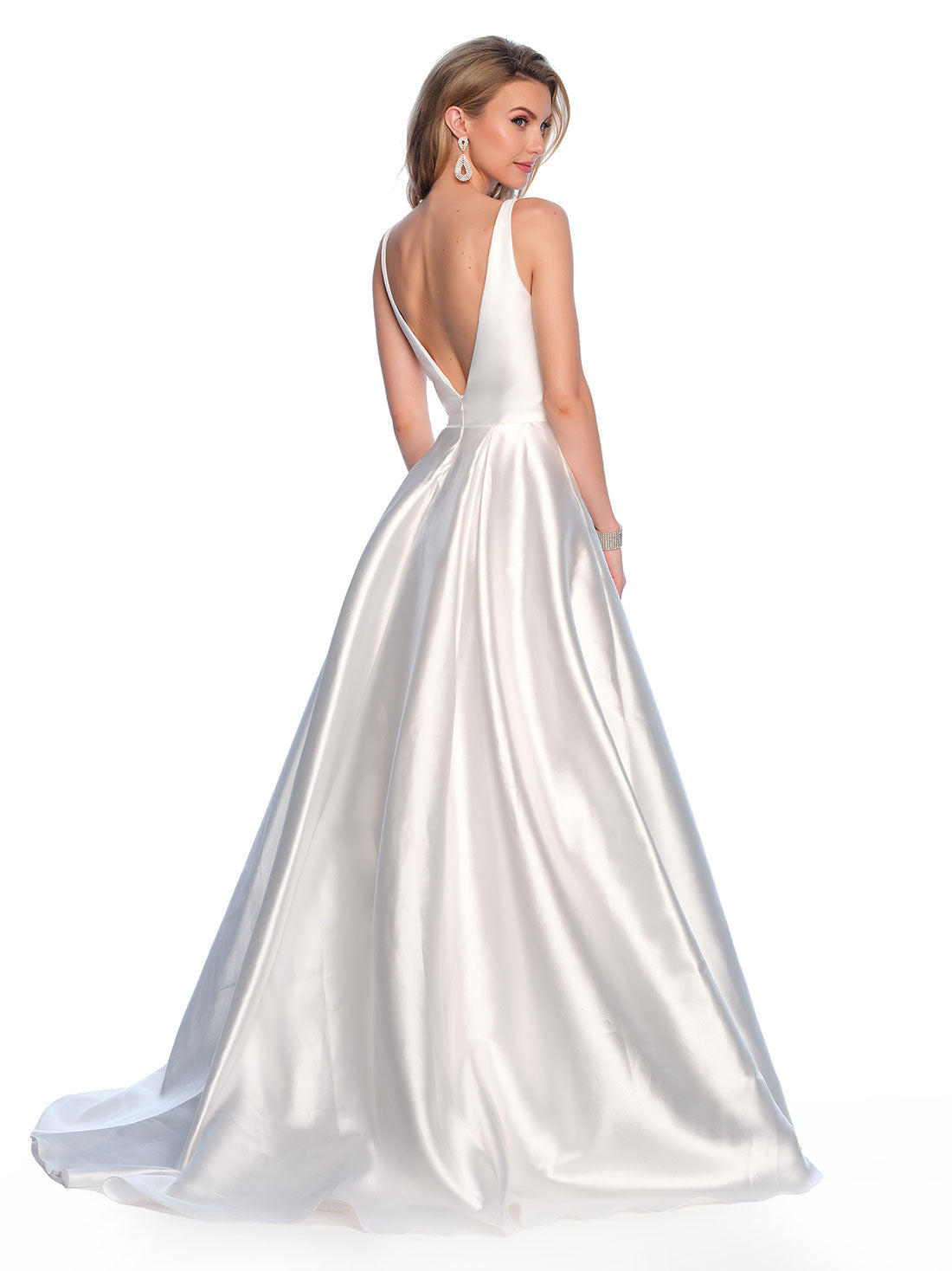 Dave & Johnny 12118 Wedding Gown — photo 2